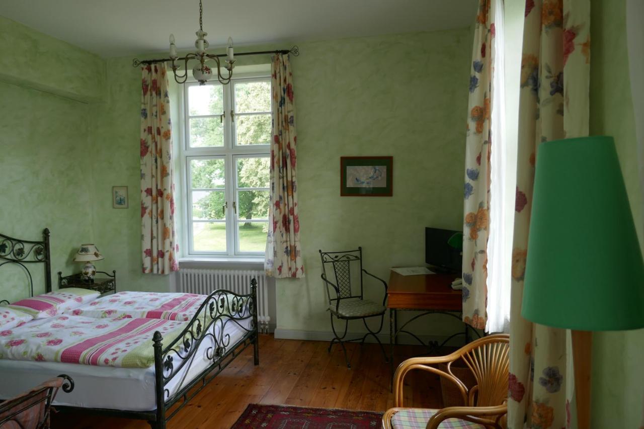 Landhaus Schloss Koelzow Kolzow 外观 照片