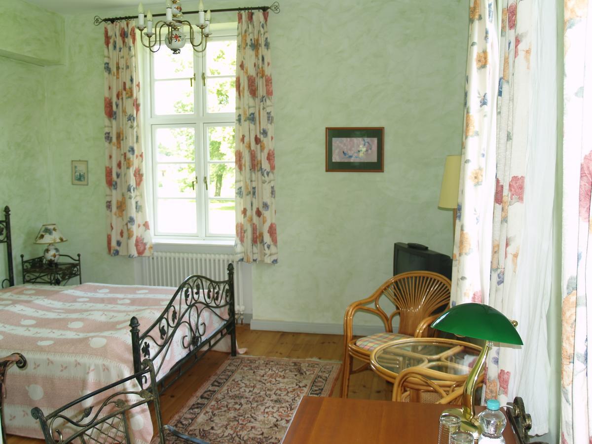 Landhaus Schloss Koelzow Kolzow 外观 照片