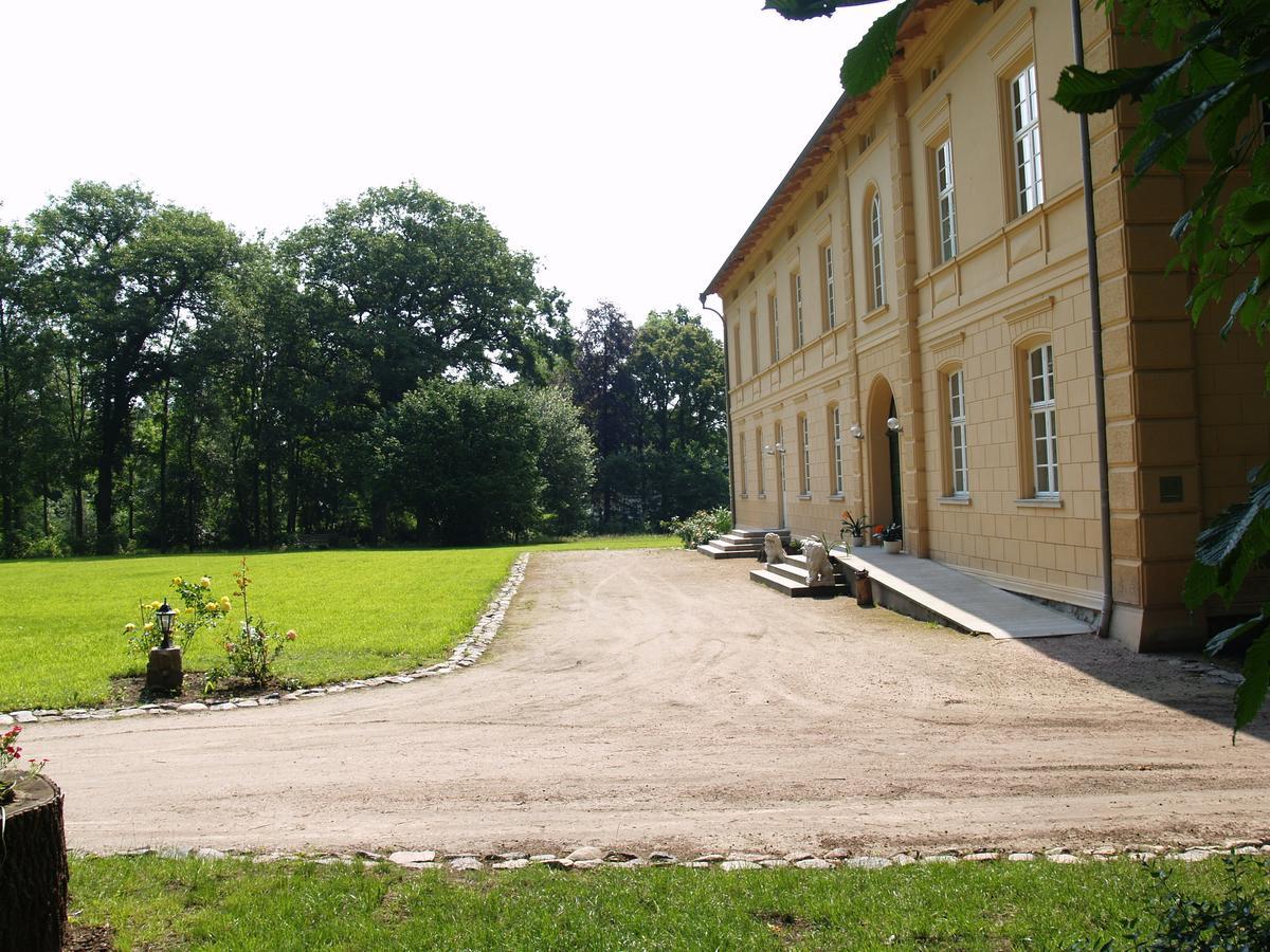 Landhaus Schloss Koelzow Kolzow 外观 照片
